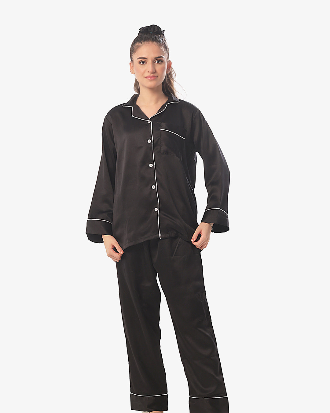 Plain With Contrast Piping Pajama Suit
