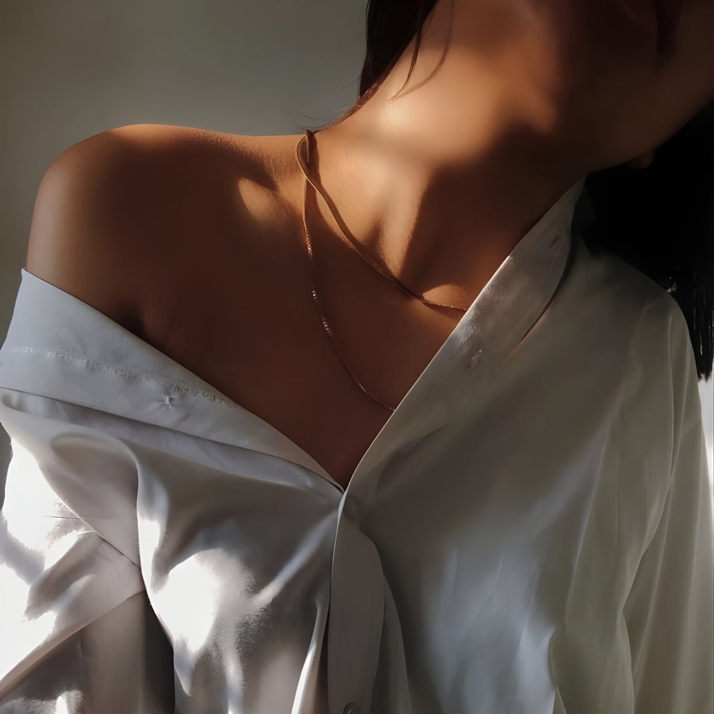 Red Off-Shoulder T-Shirt Chain Strap Top